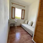 Con Piscina Privada Y Gran Jardin *